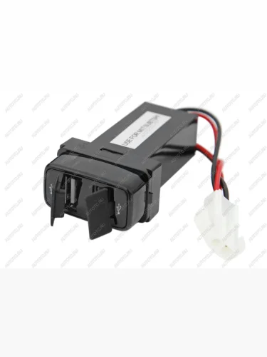 Розетка USB 3,1A для Mitsubishi 35x17 РИФ rif22-4-1013000