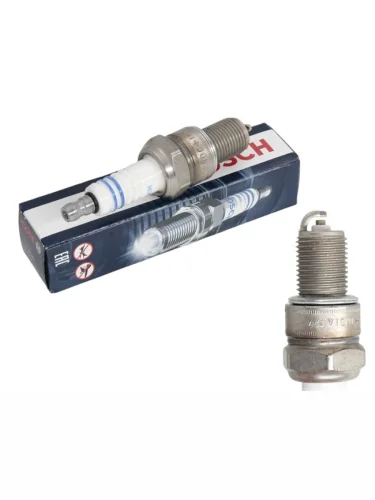 Свеча зажигания RENAULT LAGUNA 2.0 98-GAZ 2217270531103302UAZ 31603741PATRIOTHUNTER BOSCH 0242229656