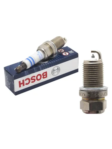 Свеча зажигания AUDI A3A4A6RENAULT LOGANDUSTER 04-SKODA OCTAVIA 04-RAPID 12-VW GOLFJETTA 05- BOSCH 0242236544