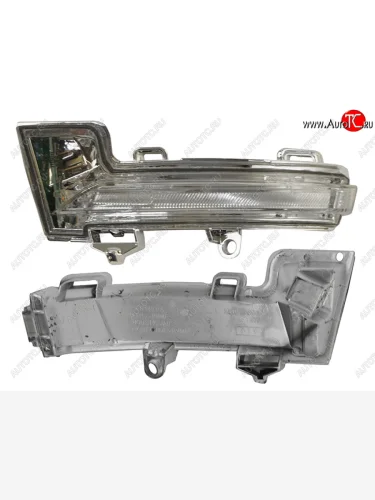 Левый поворот в зеркало SAT Skoda Octavia A7 рестайлинг универсал (2016-2020)