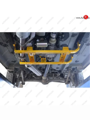 Подрамник раздаточной  КПП  универсальный (без защиты "БРОНЯ")   для автомобилей      URBAN 4x4  и 21214 Нива  3300