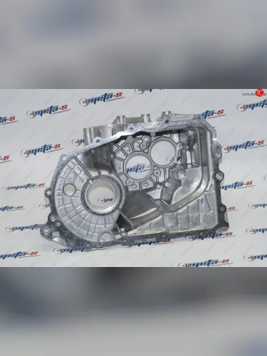 Картер коробки передач ВАЗ 2181 ВАЗ 21810-1701015-00