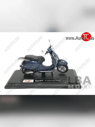 Модель скутера VESPA Granturismo 2003 масштаб 118  пм-00016578