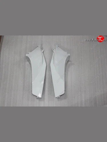 Накладка на правый воздуховод для Honda CBR 600 03-04 Без цвета  пм-00002755