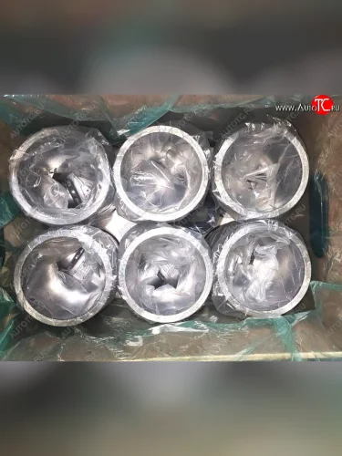 Поршневая группа двигателя Deutz TD226B-6D компл 13020377 DEUTZ 13020377