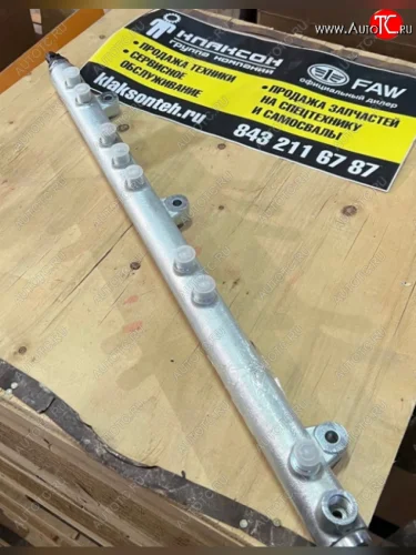 Рампа топливная с датчиком 6*4 J6 1129110-640-00001129110-22E FAW 1129110-640-00001129110-