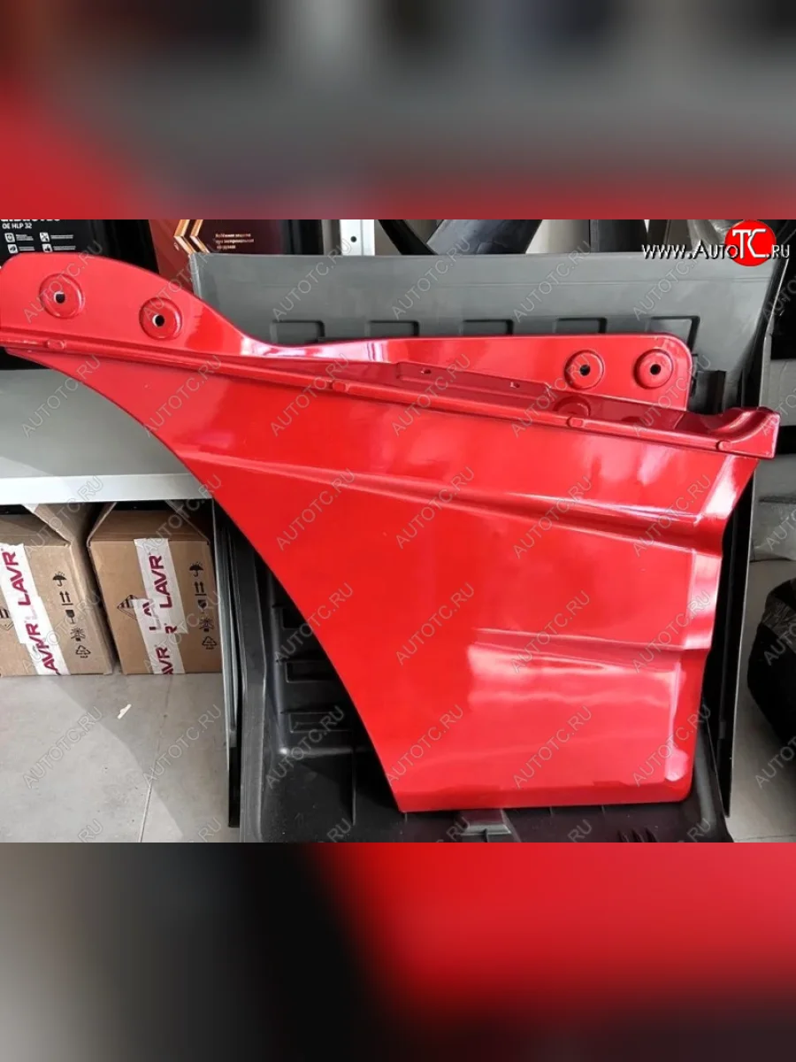 Накладка двери X3000 нижняя правая (красная) SHACMAN SHACMAN dz14251330152-red  в Самаре Самарской области