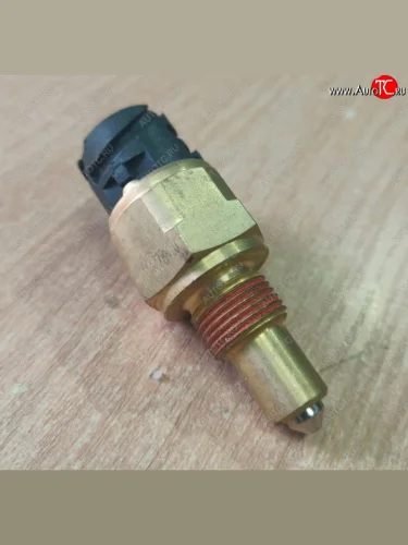 Датчик заднего хода (пластиковая фишка) SHACMAN 0068ds