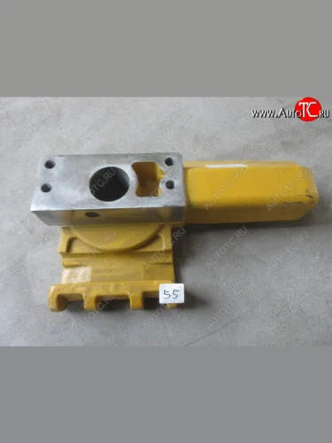 Опора направляющего колеса SD16 (кронштейн, суппорт) правая SHANTUI 16y-40-03400