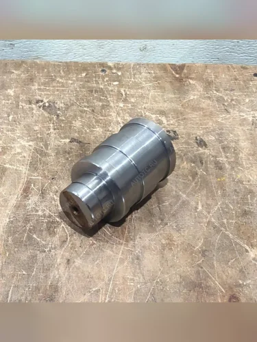 Поршень натяжителя гусеницы SD16 (GT) SHANTUI 16y-40-11005