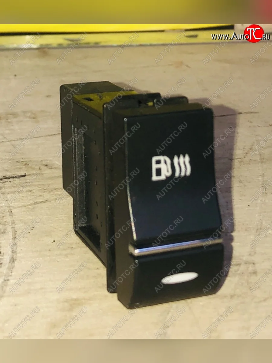 Клавиша включения подогрева топлива T5G CNHTC SITRAK SITRAK wg9918586044  в Самаре Самарской области