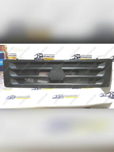 Решетка капота Howo T5G 812W61150-0115 VALMO000542 (!!!УЦЕНКА: возможен нетоварный вид!!!) VALMO 812w61150-0115