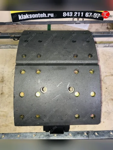 Колодка тормозная задняя с роликом (30 отверстий) J6 (GT) FAW 3502375-a0e