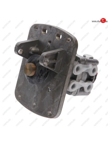 Кран КАМАЗ-65115 тормозной 2-х секционный подпедальный (65115-3514108) БЕЛОМО БЕЛОМО 8099.35.14.208-20