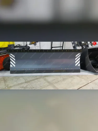 Отвал МТЗ-80,82,82.1,1025 коммунальный оборотный (облегченный) САЛЬСК САЛЬСКСЕЛЬМАШ ко-3.1