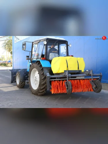 Щетка коммунальная МТЗ-80,82,1221,LOVOL-804 колеса 5.00х10, с баком для воды (500л) САЛЬСК Сальсксельмаш мк-7