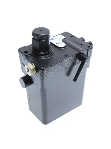 Насос механизма опрокидывания кабины КАМАЗ-54901 FENOX FENOX phc019