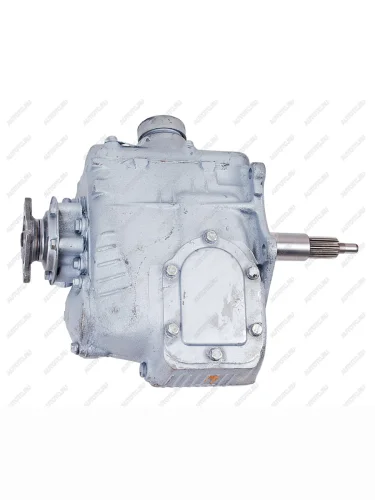 КПП ГАЗ-3307,ПАЗ-3205 квадратный фланец (ОАО ГАЗ) № GAZ 3307-1700010-11