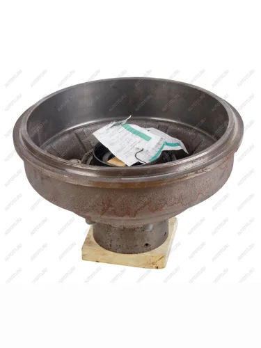 Ступица ГАЗ-3308,33081 передняязадняя правая с барабаном в сборе под АБС (ОАО ГАЗ) GAZ 3308-3103006