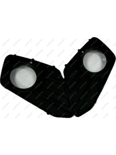 Облицовка УАЗ-3163 (15-) фары противотуманной (с отверстием под ПТФ) 2шт. комплект АККОМ АККОМ 3163-80-280302425-10