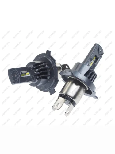 Лампа светодиодная 12V H4 P43t 2700lm бокс (2шт.) XENITE XENITE 1009693