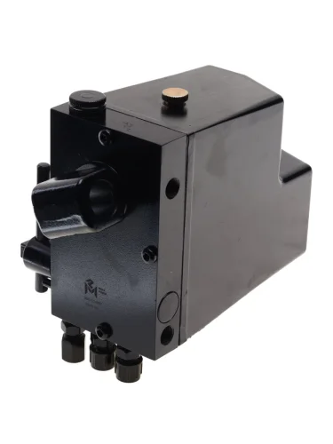 Насос механизма опрокидывания кабины КАМАЗ-5490 ручной MEGAPOWER MEGAPOWER 500-11-007