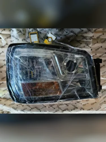 Фара самосвал LED правая SHACMAN X3000 WAYTEKO PREMIUM (!!!УЦЕНКА: возможен нетоварный вид!!!) WAYTEKO PREMIUM dz96189722020