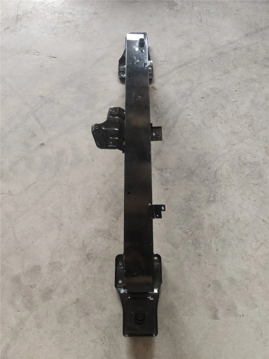 Усилитель бампера CHANGAN UNI-K FR (C281F2707010101AB) DAR ub1280027  в Воронеже Воронежской области