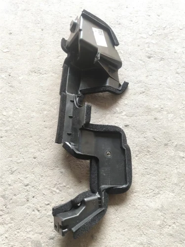 Дефлектор радиатора CHERY ARRIZO 8 RH DAR rdf41000041