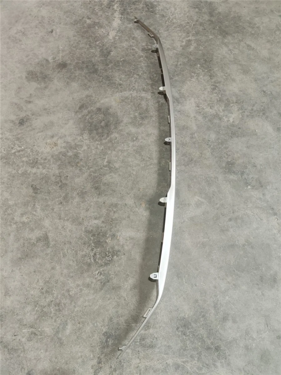 Накладка на передний бампер DAR Changan UNI-K (2020-2025)  в Керчи Республика Крым