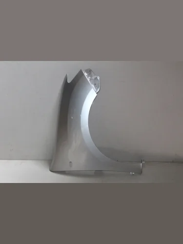 Крыло переднее правое (окрашенное) DAR (Gris Platine D69 (Серая платина)) Renault Logan 2 дорестайлинг (2014-2018)