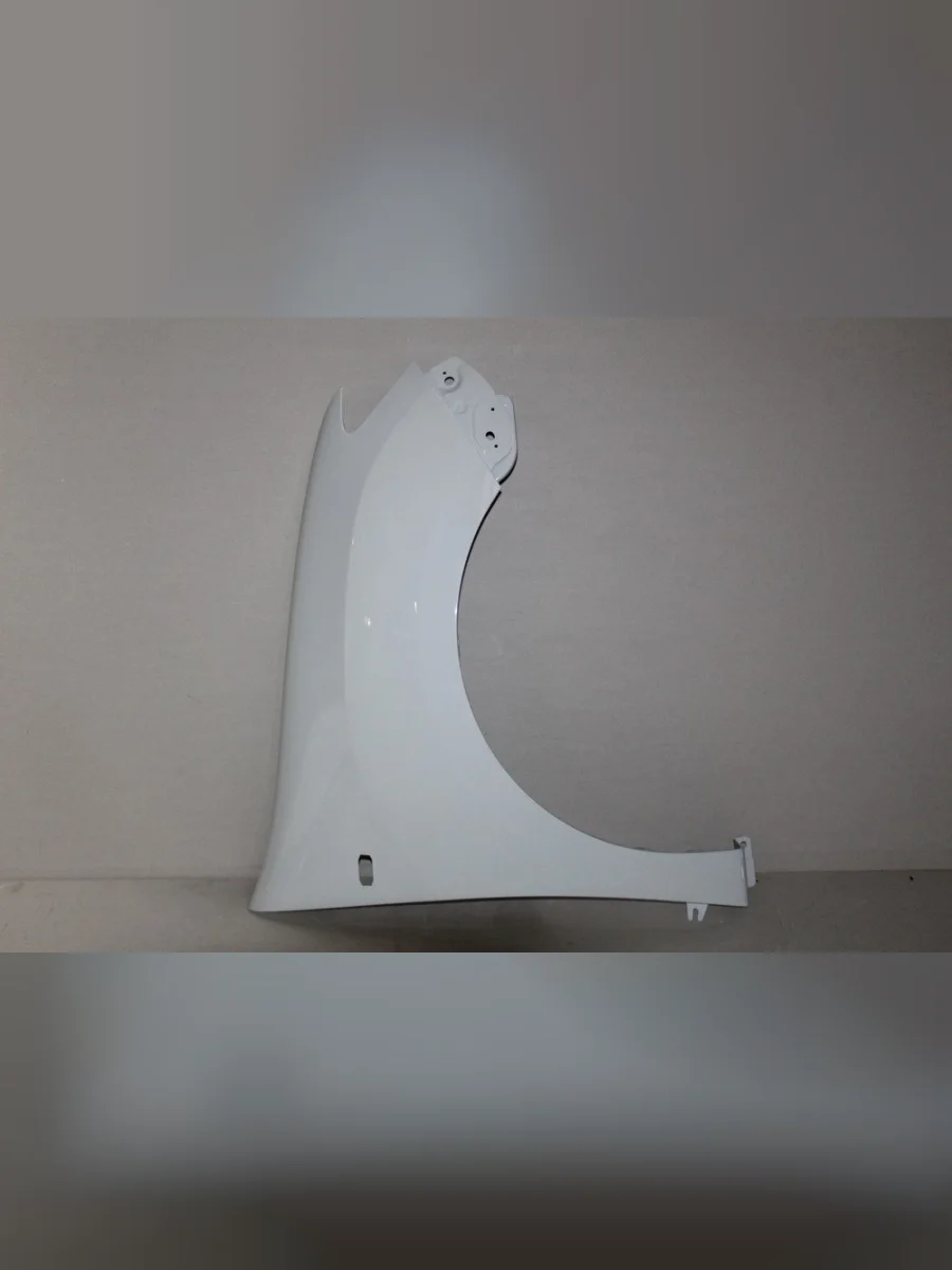 Крыло переднее правое (окрашенное) DAR Renault Logan 1 дорестайлинг (2004-2010) (Blanc glacier 369 (Белый лед))  в Перми Пермском крае