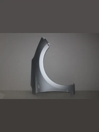 Крыло переднее правое (окрашенное) DAR (Серебристый металлик (Sleek silver Silver RHM)) Hyundai Solaris HCR седан дорестайлинг (2017-2020)