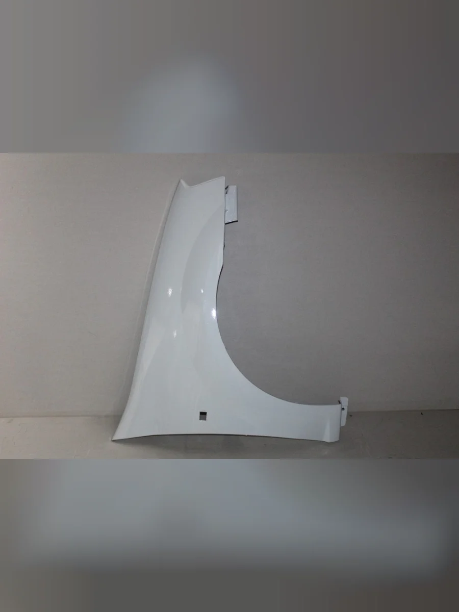 Крыло переднее правое (окрашенное) DAR Renault Logan 1 дорестайлинг (2004-2010) (Blanc glacier 369 (Белый лед))  в Перми Пермском крае