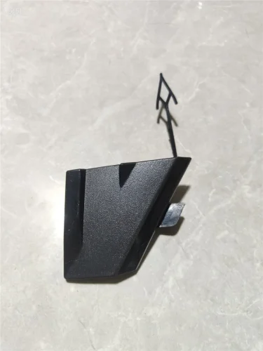 Заглушка бампера GEELY MONJARO RR DAR bp0000036