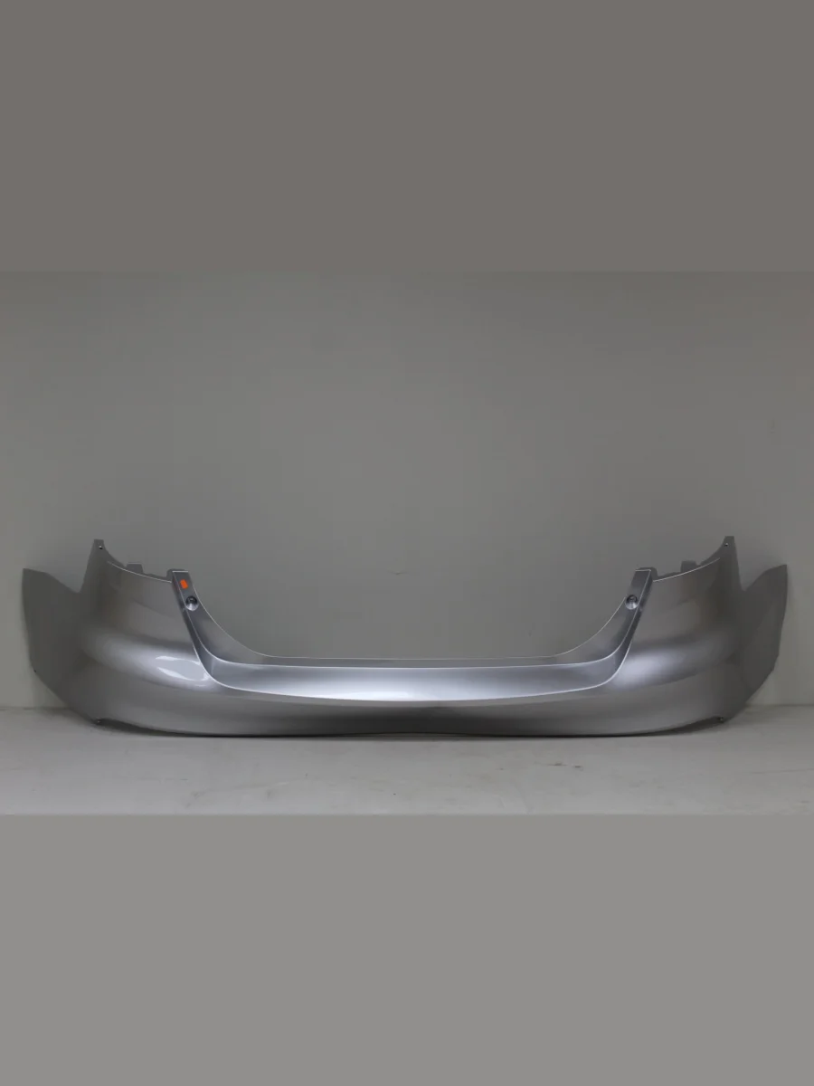 Бампер задний DAR (окрашенный)  Ford Focus (2014-2019) 3 (Лунная Серебряная Пыль (Moondust Silver ZJNC, 243))  в Перми Пермском крае