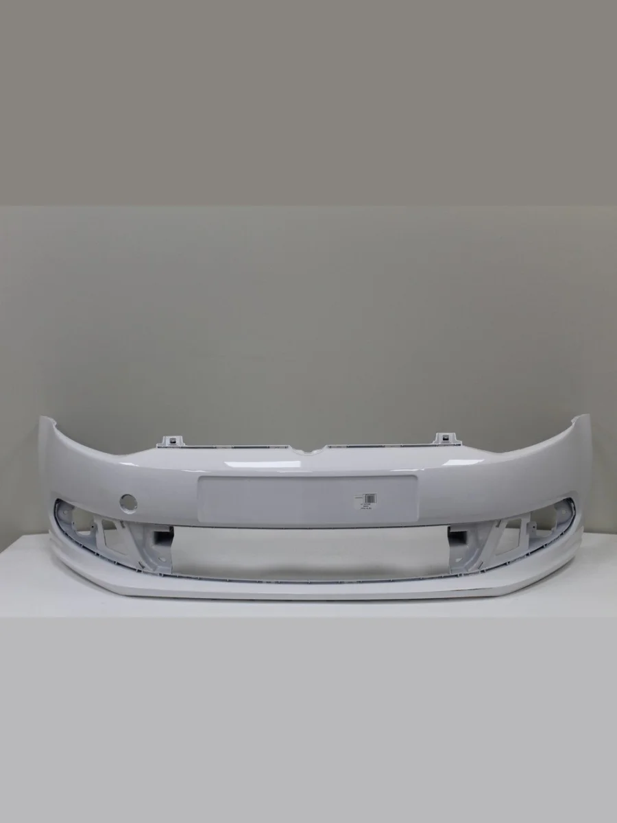 Бампер передний ТехноПласт (окрашенный) Volkswagen Polo Mk5 6R,6C,61 седан дорестайлинг (2009-2015) (LC9A Candy (Белый))  в Воронеже Воронежской области