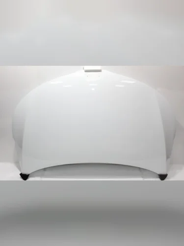 Капот DAR (окрашенный) (Cristal White PGU (Белый)) KIA Rio  3 QB (2011-2017) дорестайлинг седан, хэтчбек 5 дв. дорестайлинг, рестайлинг седан, хэтчбек 5 дв. рестайлинг