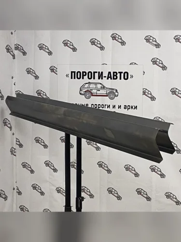 Правый ремонтный порог ПОРОГИ-АВТО (холоднокатаная сталь 1 мм) Mazda 5 (2010-2015)