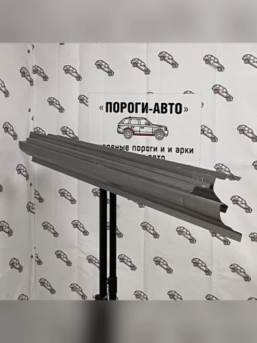 Правый ремонтный порог ПОРОГИ-АВТО (холоднокатаная сталь 1 мм) Mitsubishi L200 3 K6T-K7T дорестайлинг (1996-2005)