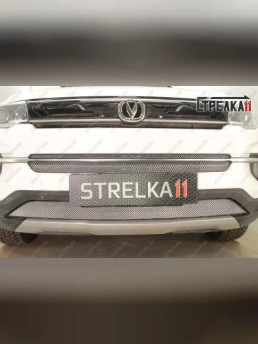 Защитная сетка решетки радиатора (верх)(2 части) Стрелка11 (хром) Changan CS35 Plus дорестайлинг (2018-2022)
