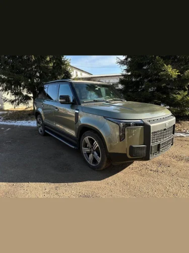 Пороги алюминиевые с пластиковой накладкой (карбон серые) 2020 мм Rox 01 2024