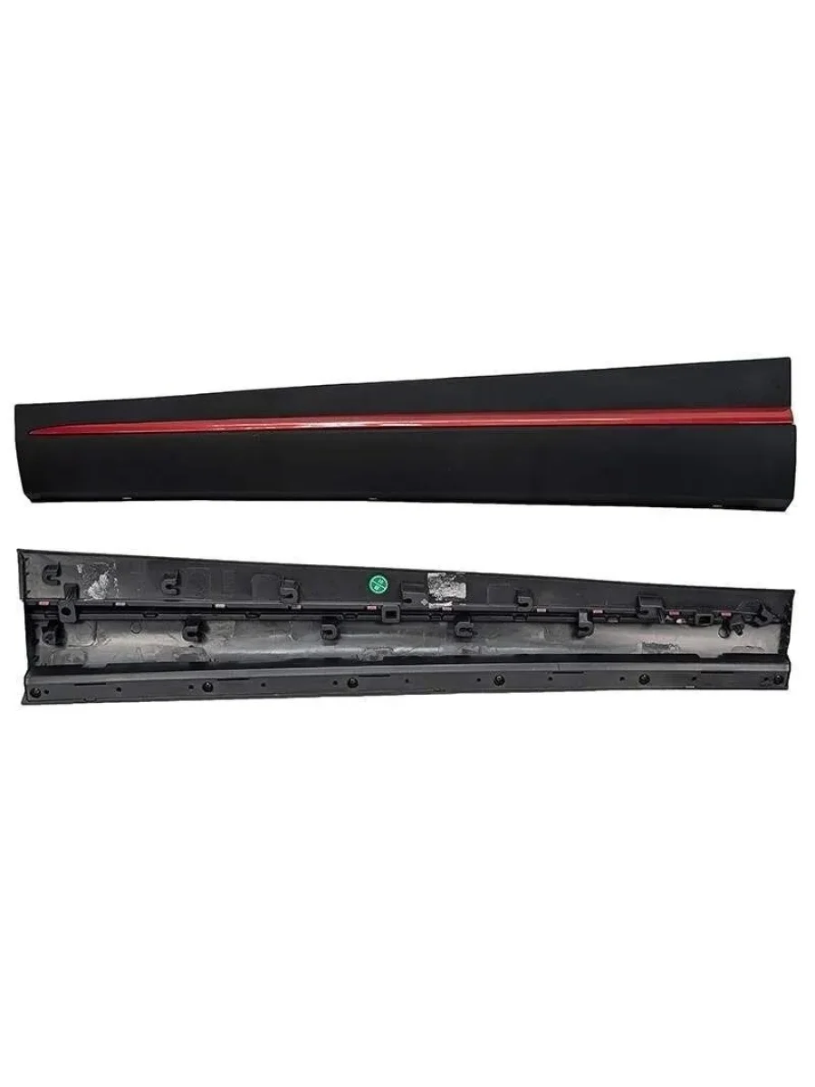 Передний правый молдинг двери SAT Omoda C5 (2021-2025) (черный, красный)  в Керчи Республика Крым