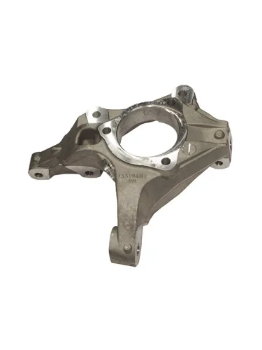 Кулак поворотный CHEVROLET CRUZE 09-OPEL ASTRA 10- RH (R15) SAT st-13248523