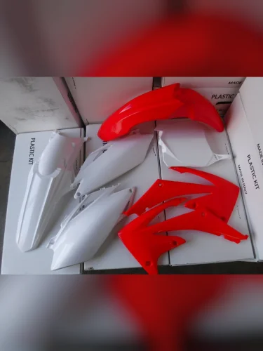 Комплект пластика R-Tech Honda CRF450RRX 2017 (R-KITCRF-OEM-600) красный-белый R-Tech r-kitcrf-oem-600