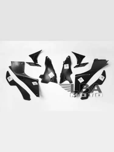 Внутренний пластик для R1 04-06 Без цвета Детали пластика под покраску пм-00000585