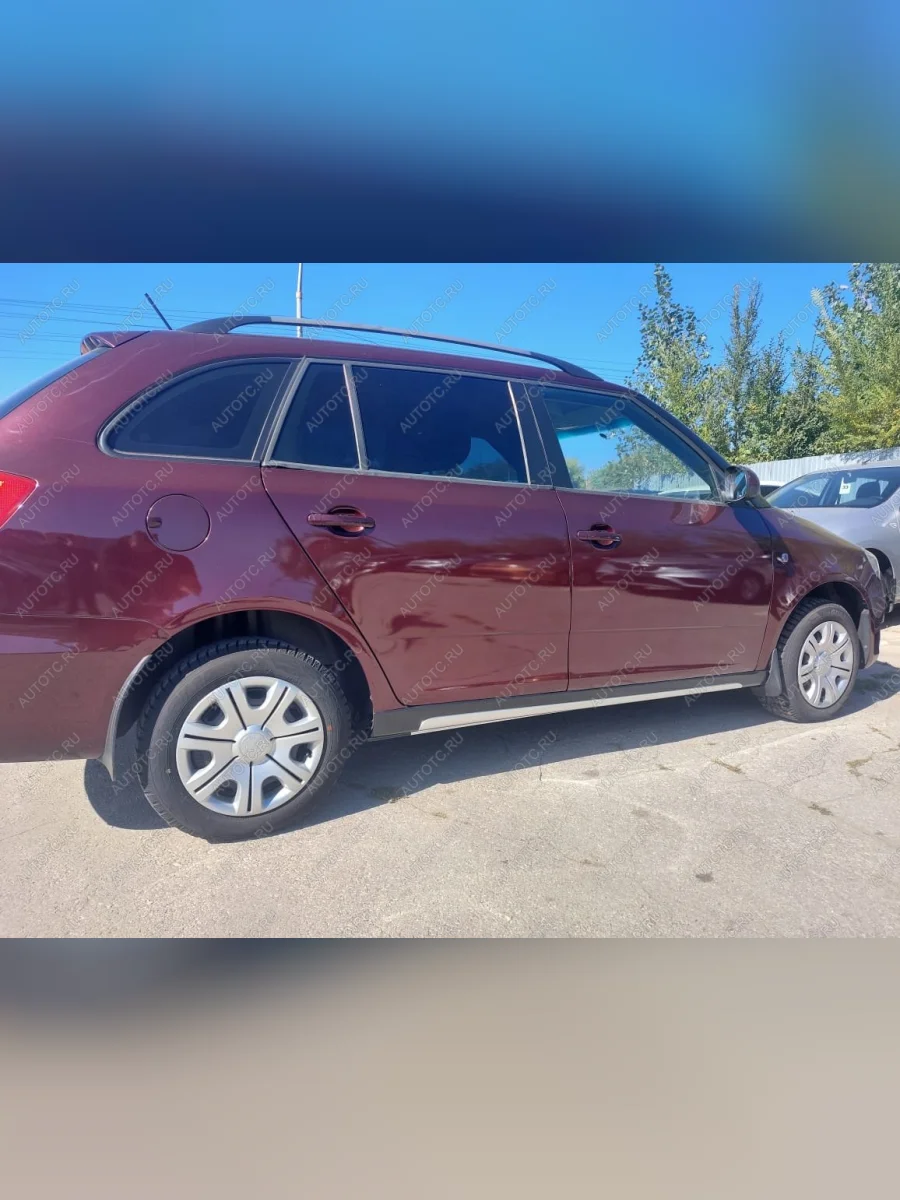 Пластиковые накладки порогов Фанат Тюнинг  Skoda Fabia (2007-2014) Mk2 (неокрашенные (глянец под окраску))  с доставкой в г. Керчь