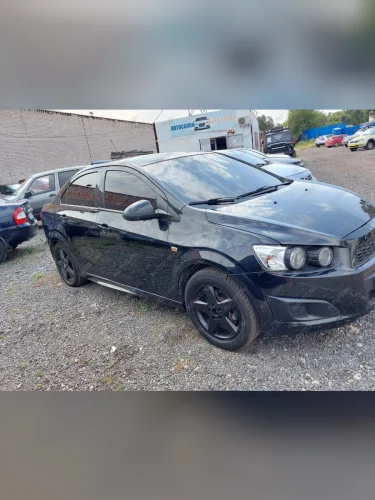 Пластиковые накладки порогов Фанат Тюнинг Chevrolet Aveo T300 хэтчбек (2011-2015)