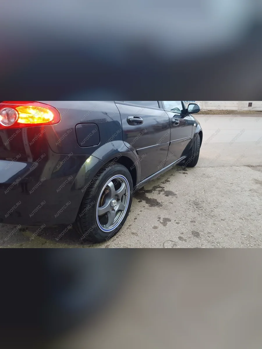 Пластиковые накладки порогов Фанат Тюнинг  Chevrolet Lacetti (2002-2013) седан, хэтчбек (неокрашенные (глянец под окраску))  с доставкой в г. Керчь