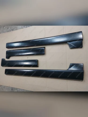 Пластиковые накладки порогов (раздельные) Фанат Тюнинг Ford Focus  2 (2004-2011)  седан дорестайлинг, универсал дорестайлинг, хэтчбэк 5 дв. дорестайлинг, седан рестайлинг, универсал рестайлинг, хэтчбэк 5 дв. рестайлинг